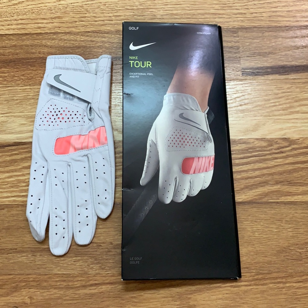 BRAND NEW Nike junior high tour golf left hand glove